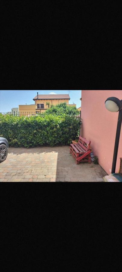 Bed And Breakfast Da Nonna Ezia Albenga Exterior photo